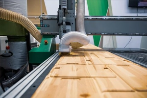 Dinamic Industrial: Utilaje prelucrare lemn și sisteme exhaustare